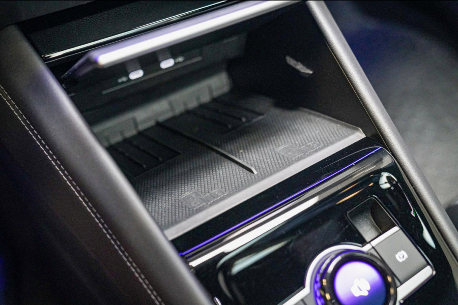 Volkswagen Tiguan 1.5 eTSI R-Line Edition | 360 camera | Massage | Stuurwiel Verwarming | IQ Light | NIEUW