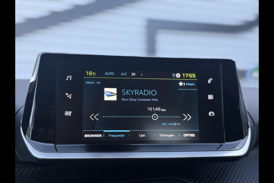 Peugeot e-208 EV Allure Pack 50 kWh 2e Eigenaar|SoH 91,19%|Navi|Carplay|Camera|Clima|Cruise|PDC|Dealer Onderhouden|APK tot 11-2027