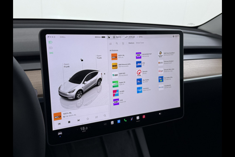 Tesla Model Y Long Range AWD 514pk Warmtepomp SOH 93% Leder Panoramadak Matrix-LED Autopilot Elektr.Stuur+Stoel+Verwarmd Navi Ecc Premium Audi Elektr.Stuur+Stoel+Verwarmd Navi Ecc Premium Audio Keyless Privacy Glass 4WD 1e Eigenaar Fabrieksgarantie tot 23-2-2027 Garantie op Accu en Motoren 23-02-2031/192.000km
