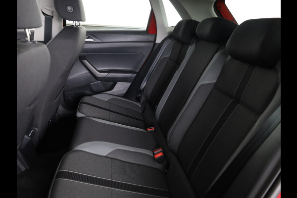 Volkswagen Polo 1.0 TSI Style 95 pk Automaat (DSG) | Navigatie | Parkeersensoren | Adaptieve cruise control | Matrix LED koplampen | Stoelverwarming |