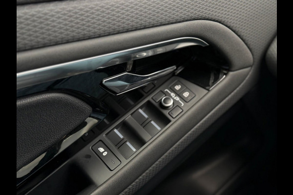 Land Rover Range Rover Evoque 1.5 P300e AWD R-Dynamic, panoramadak, leder, achteruitrijcamera, 1 e eigenaar, NL auto met nap