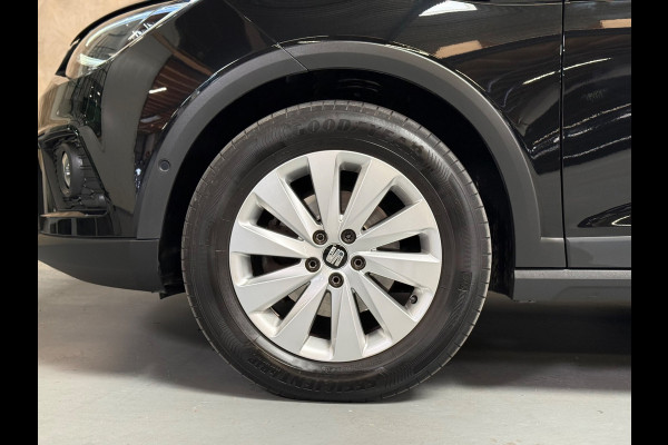 Seat Arona 1.0 TSI Style Business Intense | Stoelverwarming | Carplay | Camera | Sfeerverlichting