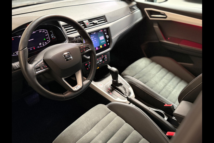 Seat Arona 1.0 TSI Style Business Intense | Stoelverwarming | Carplay | Camera | Sfeerverlichting