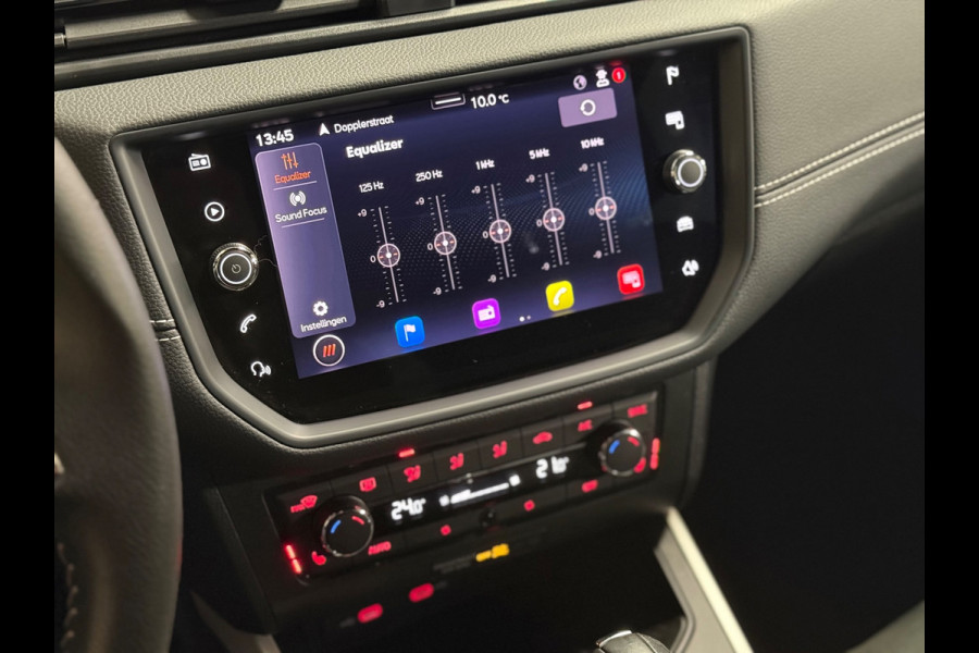 Seat Arona 1.0 TSI Style Business Intense | Stoelverwarming | Carplay | Camera | Sfeerverlichting