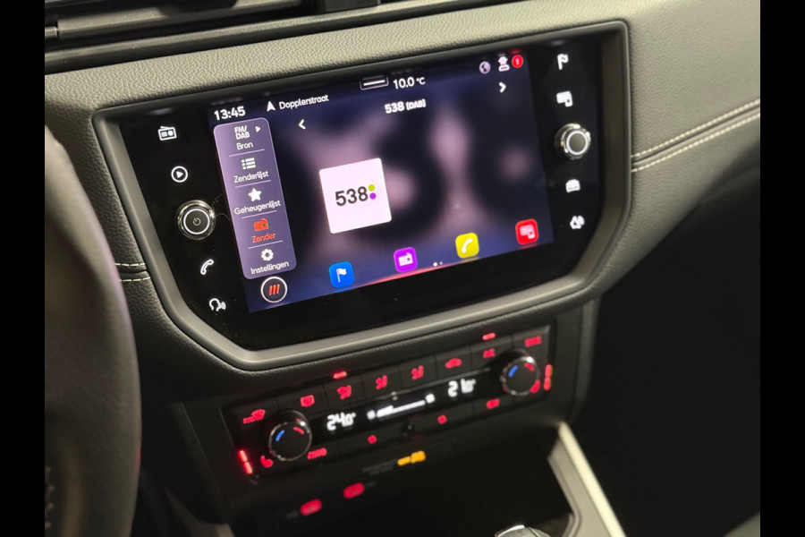 Seat Arona 1.0 TSI Style Business Intense | Stoelverwarming | Carplay | Camera | Sfeerverlichting