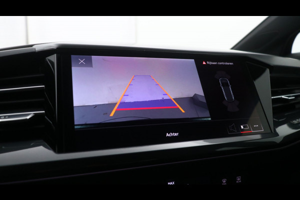 Audi Q4 e-tron 45 quattro S Edition 82 kWh Assistentie Plus | Zwart optiek | Carplay Demo Roel