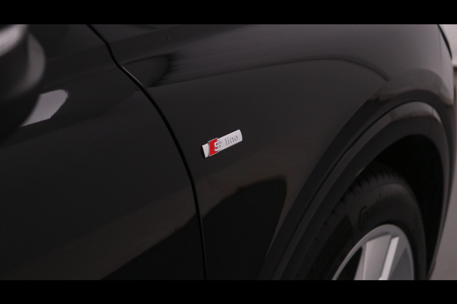 Audi Q4 e-tron 45 quattro S Edition 82 kWh Assistentie Plus | Zwart optiek | Carplay Demo Roel