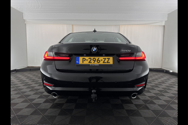 BMW 3-serie 320i Business Edition (INCL.BTW) Aut. *FULL-LED | NAVI-FULLMAP | COMFORT-SEATS | HIFI-SOUND | DIGI-COCKPIT | DAB | SHIFT-PADDLES | ECC | PDC | CRUISE | 16''ALU | TOWBAR*