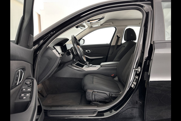 BMW 3-serie 320i Business Edition (INCL.BTW) Aut. *FULL-LED | NAVI-FULLMAP | COMFORT-SEATS | HIFI-SOUND | DIGI-COCKPIT | DAB | SHIFT-PADDLES | ECC | PDC | CRUISE | 16''ALU | TOWBAR*