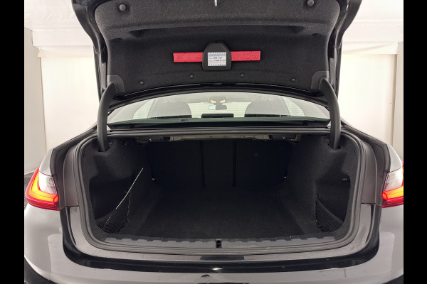 BMW 3-serie 320i Business Edition (INCL.BTW) Aut. *FULL-LED | NAVI-FULLMAP | COMFORT-SEATS | HIFI-SOUND | DIGI-COCKPIT | DAB | SHIFT-PADDLES | ECC | PDC | CRUISE | 16''ALU | TOWBAR*