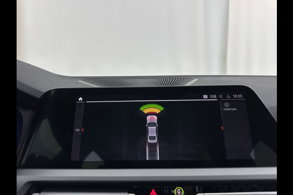 BMW 3-serie 320i Business Edition (INCL.BTW) Aut. *FULL-LED | NAVI-FULLMAP | COMFORT-SEATS | HIFI-SOUND | DIGI-COCKPIT | DAB | SHIFT-PADDLES | ECC | PDC | CRUISE | 16''ALU | TOWBAR*