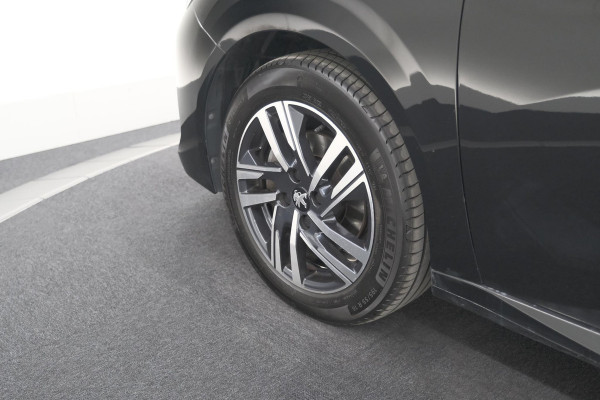 Peugeot 208 PureTech 100 EAT8 Allure | Camera | Navigatie | Apple Carplay | Parkeersensoren