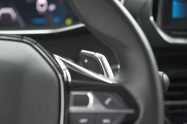 Peugeot 208 PureTech 100 EAT8 Allure | Camera | Navigatie | Apple Carplay | Parkeersensoren