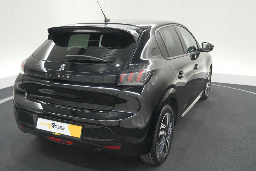 Peugeot 208 PureTech 100 EAT8 Allure | Camera | Navigatie | Apple Carplay | Parkeersensoren