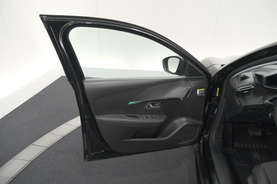 Peugeot 208 PureTech 100 EAT8 Allure | Camera | Navigatie | Apple Carplay | Parkeersensoren