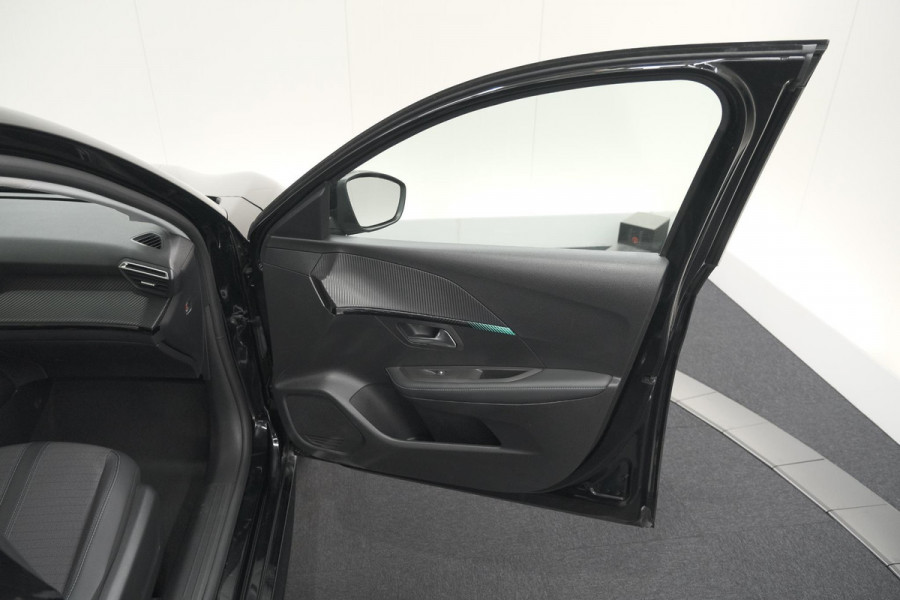 Peugeot 208 PureTech 100 EAT8 Allure | Camera | Navigatie | Apple Carplay | Parkeersensoren