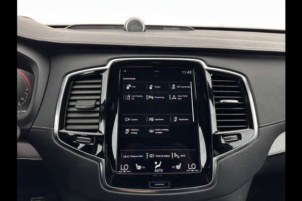 Volvo XC90 2.0 T8 Recharge AWD R-Design Black Pack [ 7-Pers. ] Aut. *PANO | LEATHER-ALCANTARA | FULL-LED | MEMORY-PACK | BOWERS&WILKINS | BLINDSPOT | KEYLESS | DIGI-COCKPIT | NAVI-FULLMAP | PRIVACYGLASS | HEATED-SPORTSEATS | TOWBAR | 22''ALU*