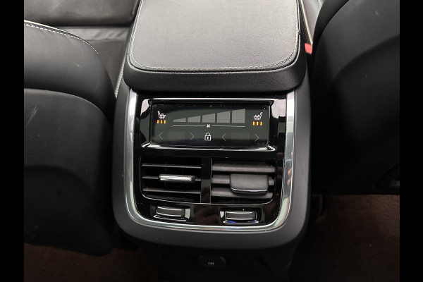 Volvo XC90 2.0 T8 Recharge AWD R-Design Black Pack [ 7-Pers. ] Aut. *PANO | LEATHER-ALCANTARA | FULL-LED | MEMORY-PACK | BOWERS&WILKINS | BLINDSPOT | KEYLESS | DIGI-COCKPIT | NAVI-FULLMAP | PRIVACYGLASS | HEATED-SPORTSEATS | TOWBAR | 22''ALU*
