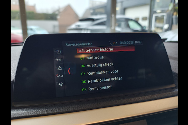 BMW 1-serie 118I AUT-8 Sport Navi Pdc Sportstoelen Trekhaak Ecc Corporate Edition Lmv 17" Regen-Lichtsensor Isofix Bluetooth Origineel Nederlandse Auto Zeer nette BMW 118I