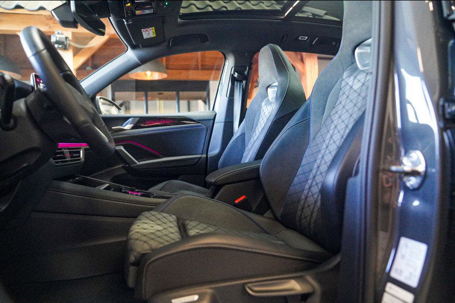 Volkswagen Tiguan 1.5 eTSI R-Line Edition | 360 camera | Massage | Stuurwiel Verwarming | IQ Light | NIEUW