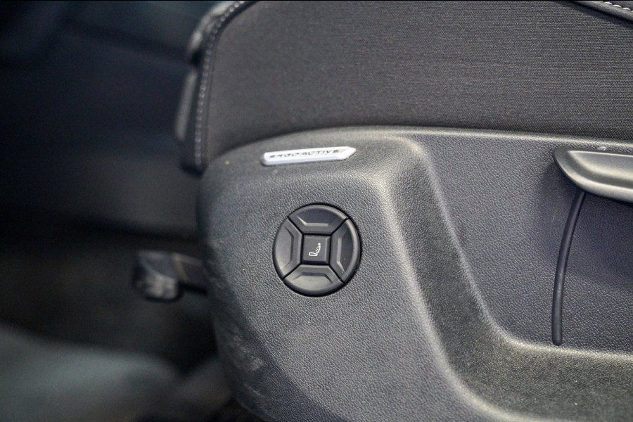 Volkswagen Tiguan 1.5 eTSI R-Line Edition | 360 camera | Massage | Stuurwiel Verwarming | IQ Light | NIEUW