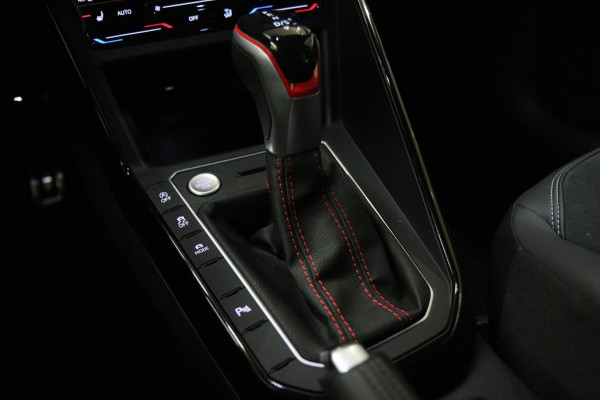 Volkswagen Polo 2.0 TSI GTI PANO/STOELVER/CARPLAY/BEATS/BOMVOL