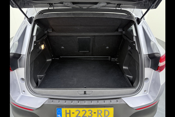 Opel Grandland X 1.2T 131PK Trekhaak Navi Ecc Pdc Apple Carplay Android Auto Cruise Control Edition Lmv Licht-Regensensor Verkeersbordherkenning PrivacyGlas IntelliLink Bluetooth Origineel Nederlandse Auto 1.400KG Trekgewicht! Bij ons volledig Onderhouden