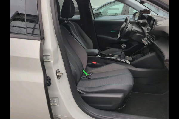 Peugeot 208 1.2 PureTech Allure | Apple Carplay/Android Auto