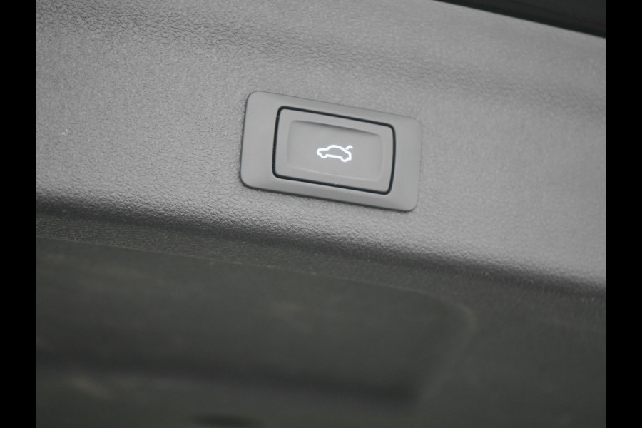 Audi A6 Avant 50 TFSI e Quattro S Line PHEV 300pk Dealer O.H. | Panodak | Adaptive Cruise | Head Up | Camera | Bang & Olufsen | Lederen Comfortzetels Memory & Ventilatie | Sfeerverlichting | Blis | Stoelen & Stuur Verwarmd | Apple Carplay | DAB | Plug In Hybrid |