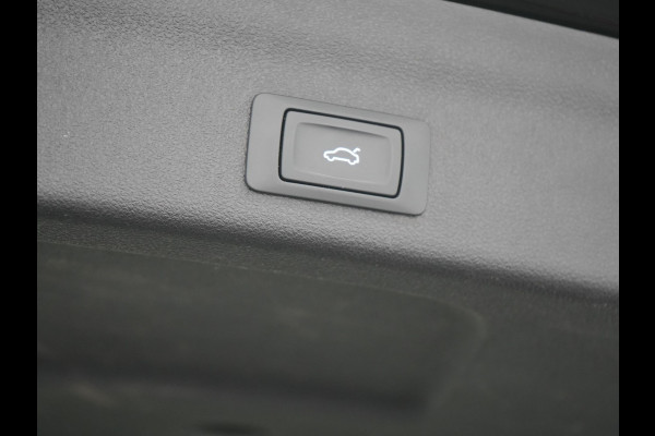 Audi A6 Avant 50 TFSI e Quattro S Line PHEV 300pk Dealer O.H. | Panodak | Adaptive Cruise | Head Up | Camera | Bang & Olufsen | Lederen Comfortzetels Memory & Ventilatie | Sfeerverlichting | Blis | Stoelen & Stuur Verwarmd | Apple Carplay | DAB | Plug In Hybrid |