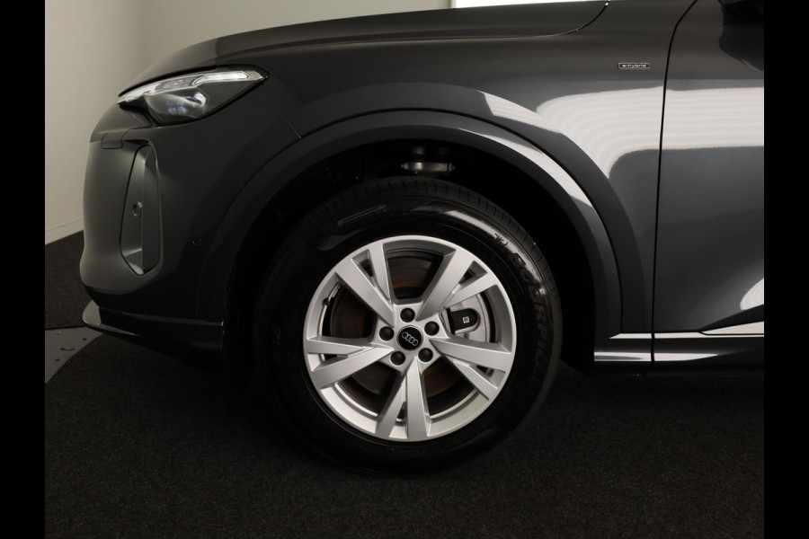 Audi Q5 Advanced edition e-hybrid 299 PK | Keyless | Stoelen voor elektrisch | Sfeerverlichting | Leder |
