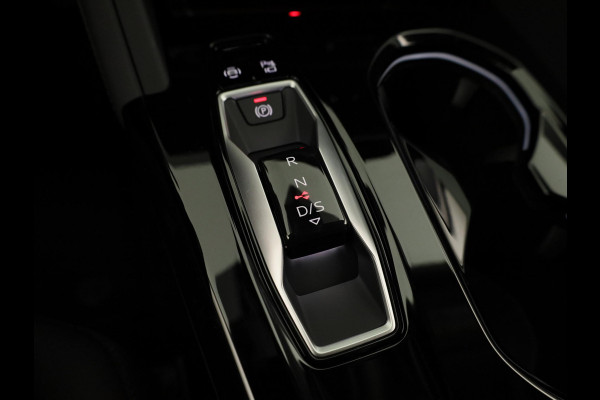 Audi Q5 Advanced edition e-hybrid 299 PK | Keyless | Stoelen voor elektrisch | Sfeerverlichting | Leder |