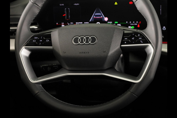 Audi Q5 Advanced edition e-hybrid 299 PK | Keyless | Stoelen voor elektrisch | Sfeerverlichting | Leder |
