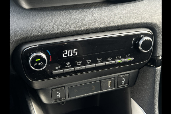 Toyota Yaris 1.5 Hybrid Dynamic | Carplay | Camera | LED | ACC