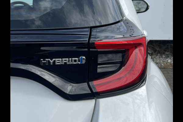 Toyota Yaris 1.5 Hybrid Dynamic | Carplay | Camera | LED | ACC