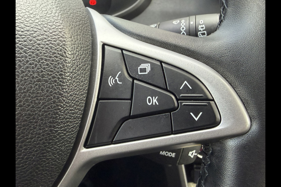 Dacia Jogger 1.6 Hybrid Automaat Cruise Camera navi Carplay Digital dash Lane assist Keyless Clima