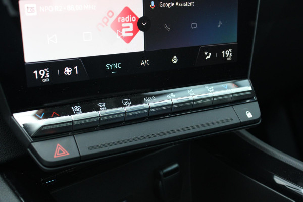 Renault Austral 1.2 E-Tech full hybrid 200 iconic esprit Alpine | Panorama Dak | Stuurverwarming | Camera | Navigatie | Fabrieksgarantie 2029 |