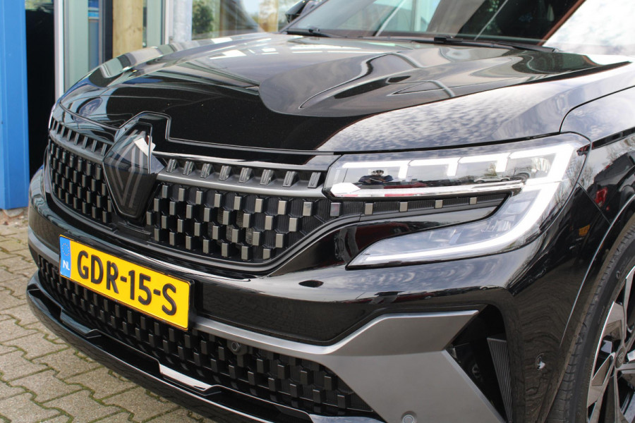 Renault Austral 1.2 E-Tech full hybrid 200 iconic esprit Alpine | Panorama Dak | Stuurverwarming | Camera | Navigatie | Fabrieksgarantie 2029 |
