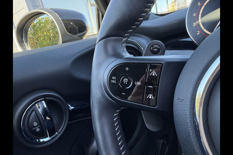 MINI Mini 2.0 John Cooper Works Essential | 231pk | Harman kardon | Leder | Panoramadak | Stuur & Stoelverwarming | Head-Up | Parkeersensoren |  Full Options.