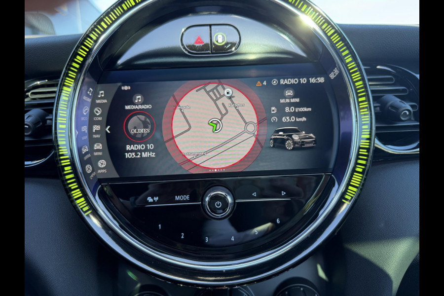 MINI Mini 2.0 John Cooper Works Essential | 231pk | Harman kardon | Leder | Panoramadak | Stuur & Stoelverwarming | Head-Up | Parkeersensoren |  Full Options.
