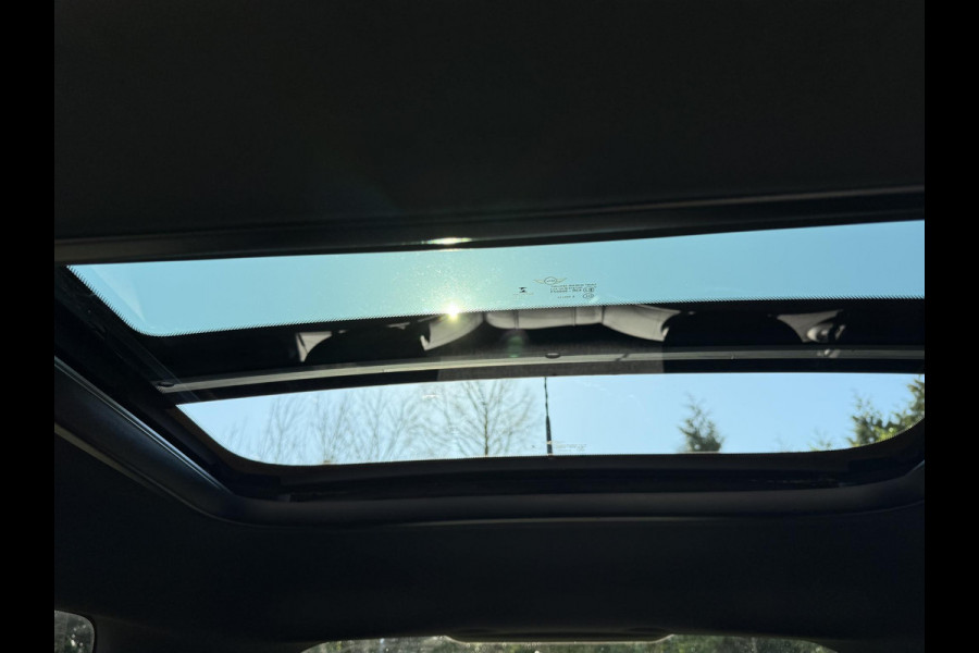 MINI Mini 2.0 John Cooper Works Essential | 231pk | Harman kardon | Leder | Panoramadak | Stuur & Stoelverwarming | Head-Up | Parkeersensoren |  Full Options.