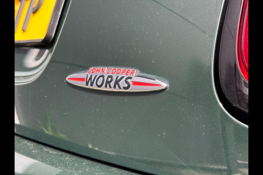 MINI Mini 2.0 John Cooper Works Essential | 231pk | Harman kardon | Leder | Panoramadak | Stuur & Stoelverwarming | Head-Up | Parkeersensoren |  Full Options.