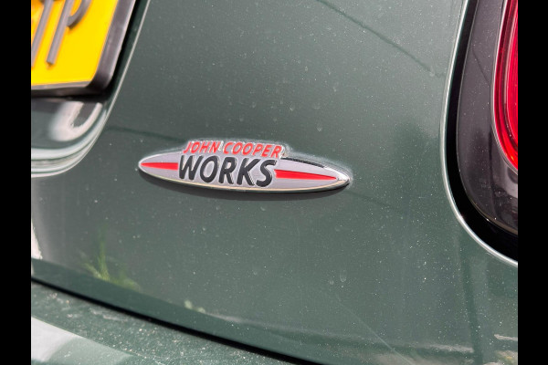 MINI Mini 2.0 John Cooper Works Essential | 231pk | Harman kardon | Leder | Panoramadak | Stuur & Stoelverwarming | Head-Up | Parkeersensoren |  Full Options.