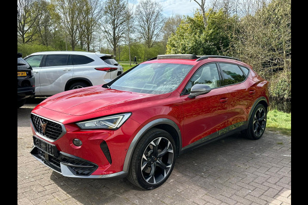 CUPRA Formentor 1.4 e-Hybrid VZ Performance 245pk PHEV |  Panoramadak | Stoelverwarming | Vol leder | Verwacht
