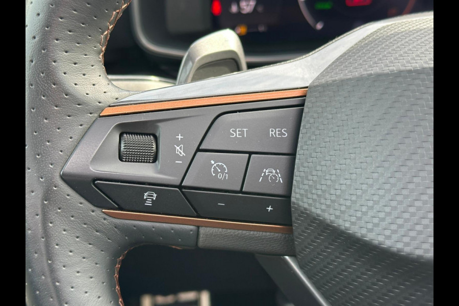 CUPRA Formentor 1.4 e-Hybrid VZ Performance 245pk PHEV |  Panoramadak | Stoelverwarming | Vol leder | Verwacht