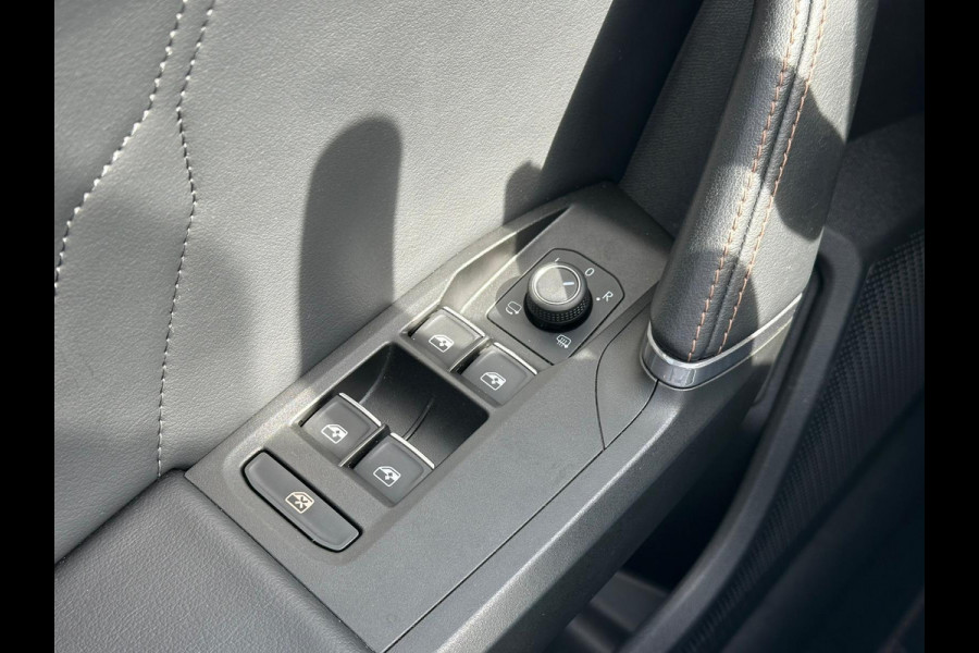 CUPRA Formentor 1.4 e-Hybrid VZ Performance 245pk PHEV |  Panoramadak | Stoelverwarming | Vol leder | Verwacht