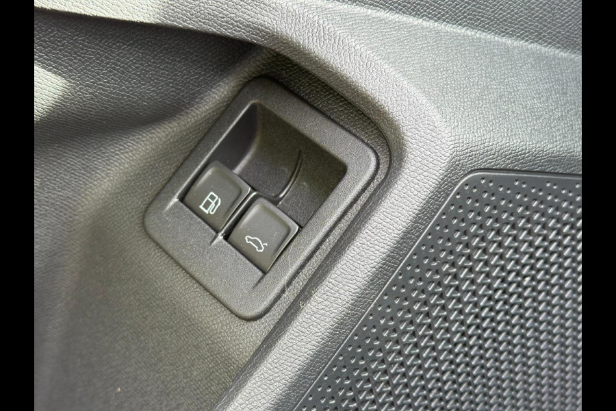 CUPRA Formentor 1.4 e-Hybrid VZ Performance 245pk PHEV |  Panoramadak | Stoelverwarming | Vol leder | Verwacht