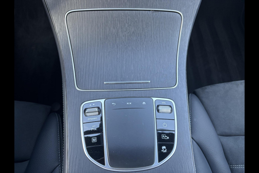 Mercedes-Benz GLC 300e 4MATIC AMG Line | Elektrisch verstelbare stoelen met geheugen | Stoelverwarming | Achteruitrijcamera