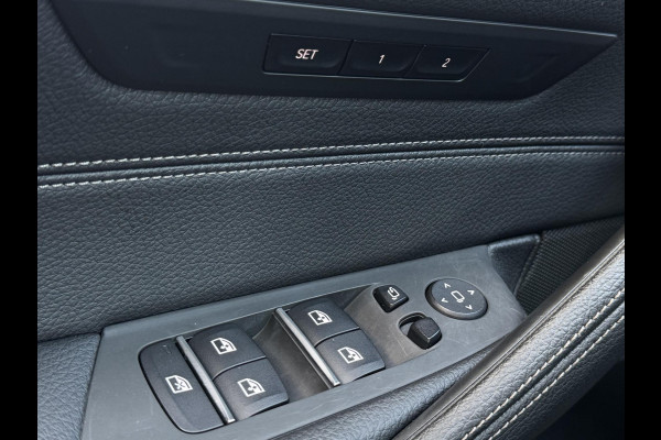 BMW 5 Serie Touring 520e Business Edition Plus NL-AUTO | LEDER | PDC