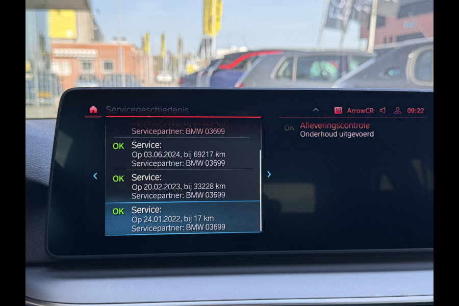 BMW 5 Serie Touring 520e Business Edition Plus NL-AUTO | LEDER | PDC